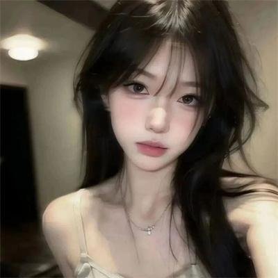 裸男孩